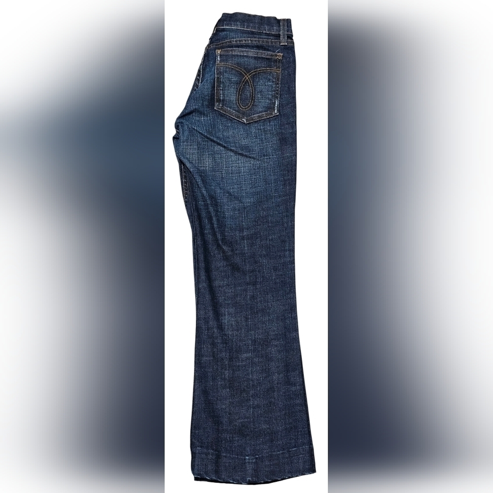 Juicy Couture Women's Denim Capris, Size 26. - Picture 4 of 8